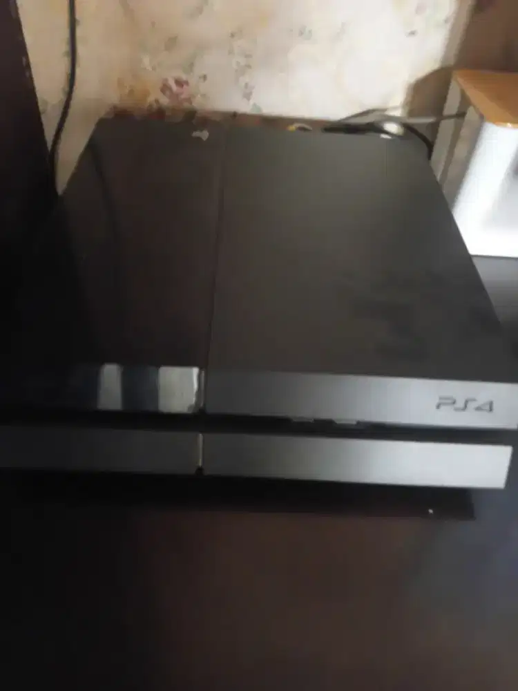JUAL PS4 ORI BUKAN HEN  nego