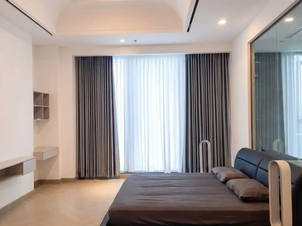 DISEWAKAN APARTEMEN THE LANGHAM JAKARTA SELATAN LOKASI STRATEGIS FULL FURNISH.