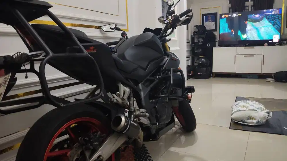 Dijual CBR 250RR 2017 ABS