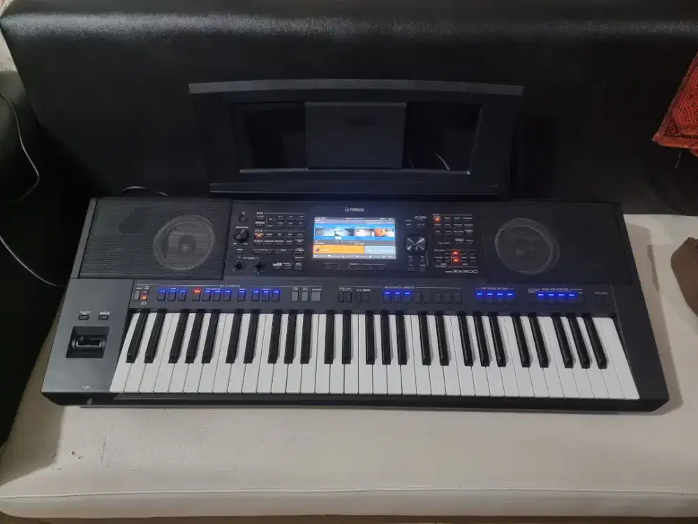 Keyboard yamaha psr sx900