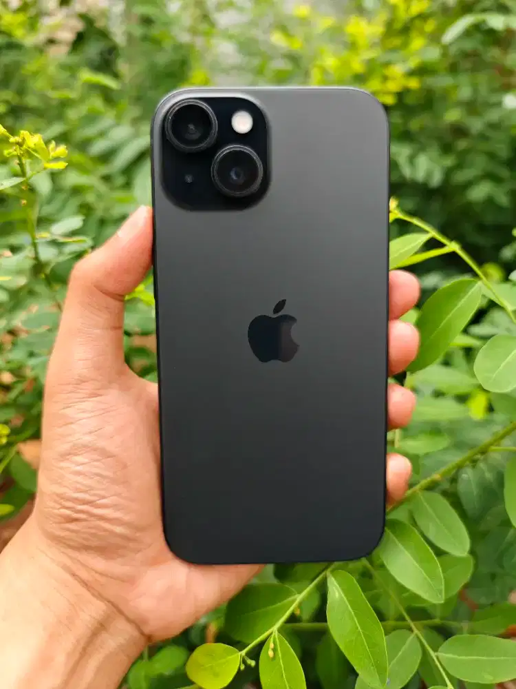 Iphone 15 256GB resmi like new