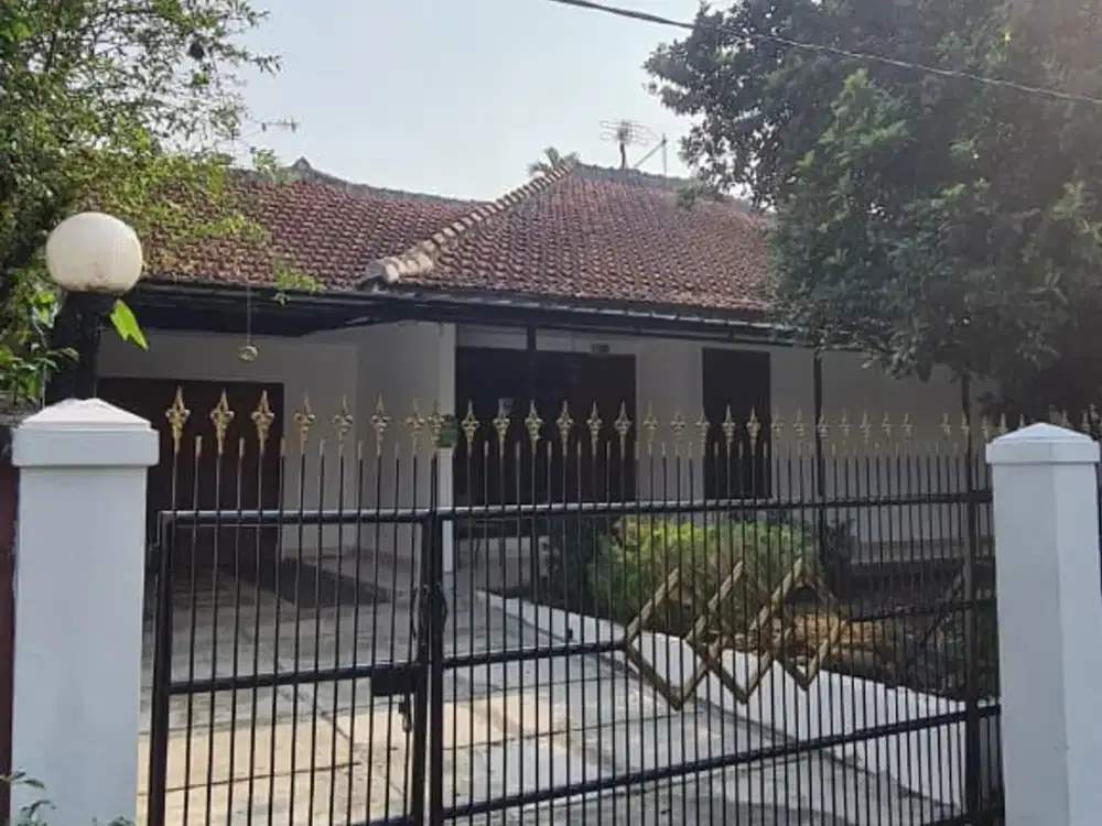 Jual Rumah LT 400-an Siap Huni dengan Lokasi Super Strategis di Ciwaringin Tengah Kota Bogor