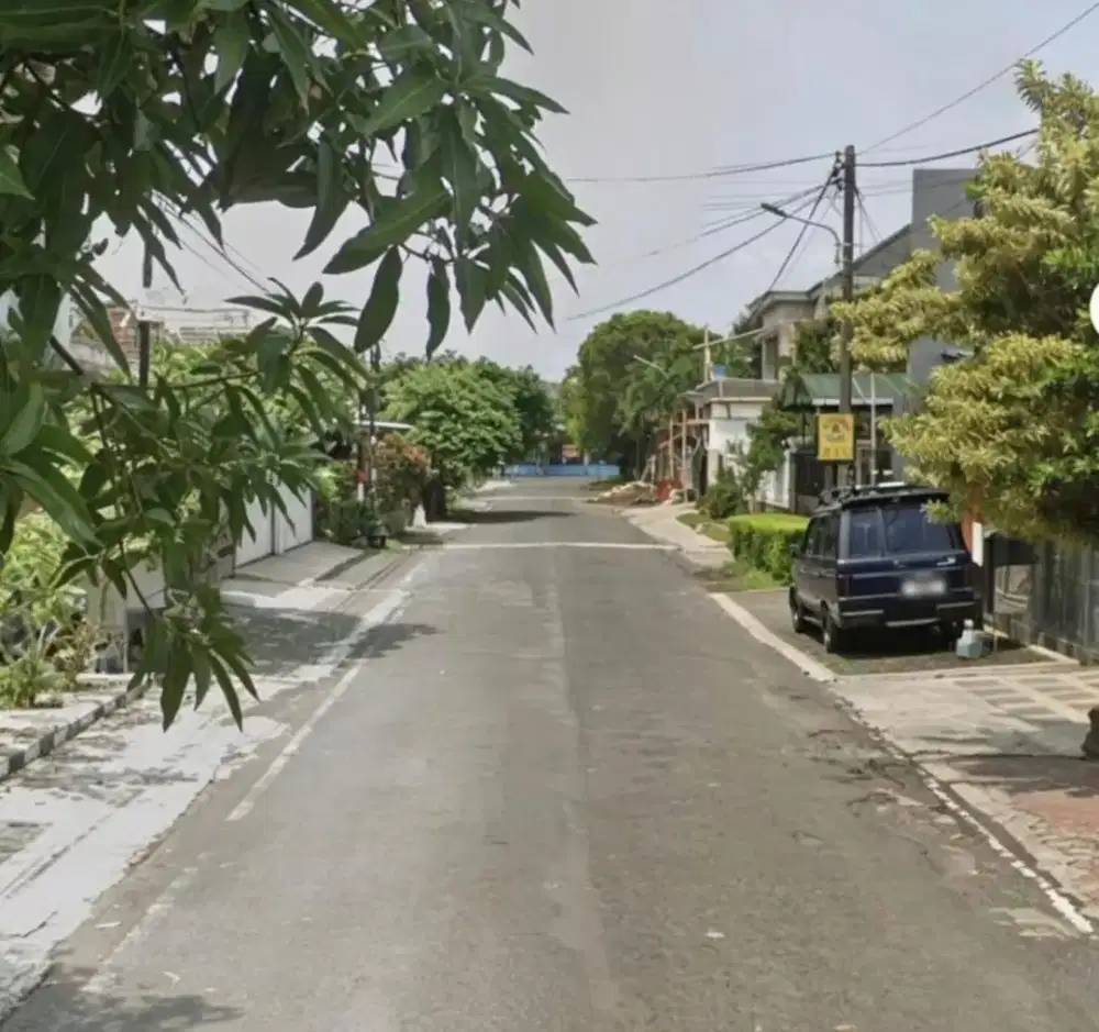 Rumah Hitung Tanah Luas 243 m² di Perum Sulfat Agung Blimbing