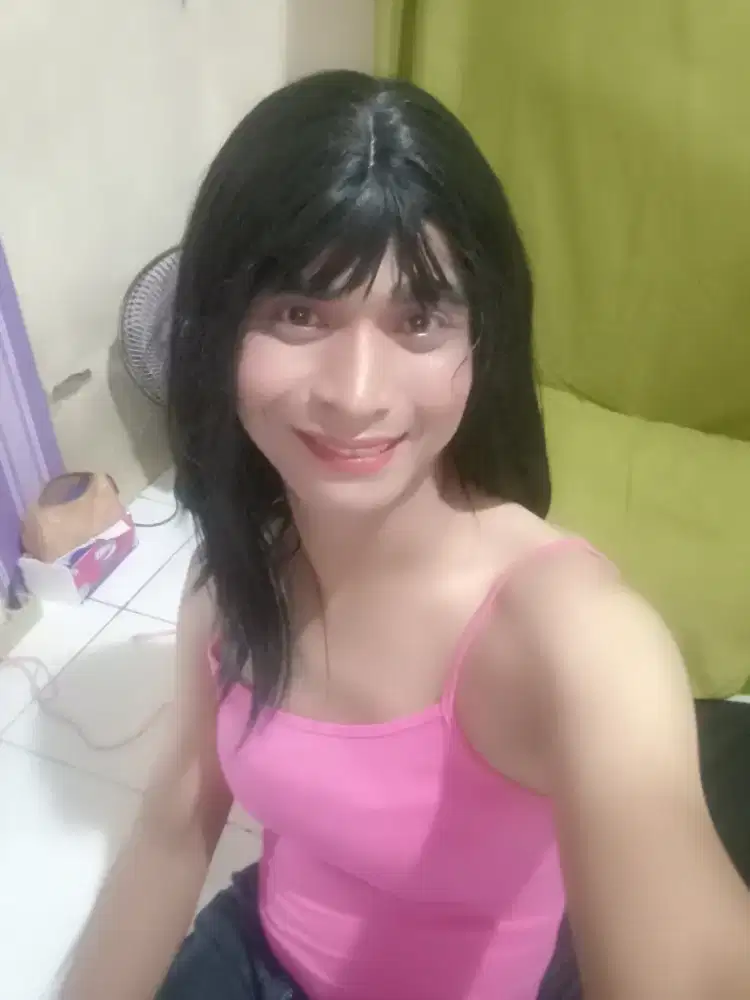 Mencari pekerjaan art/jaga toko