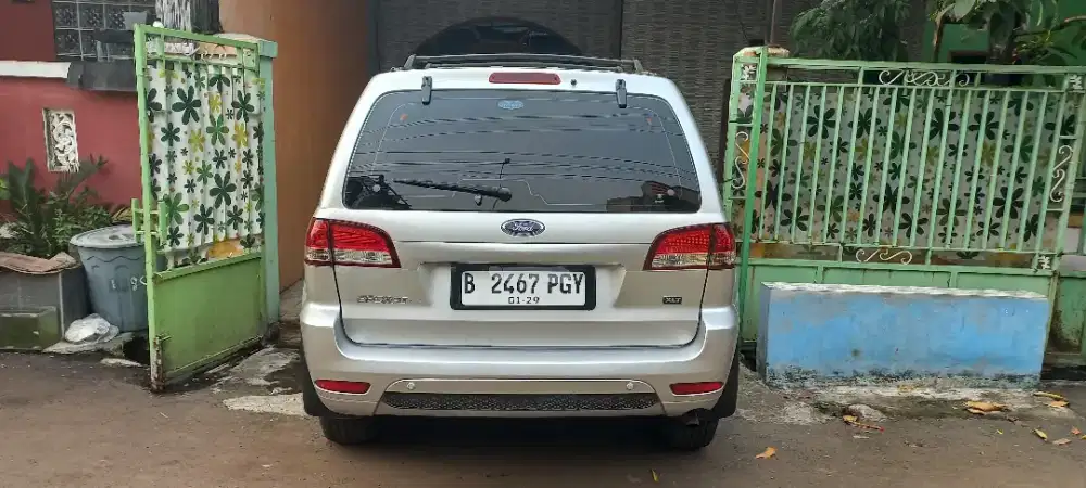 Jual mobil Ford Eskape 2.3 XLT. metic tahun 2012. Mobil bagus