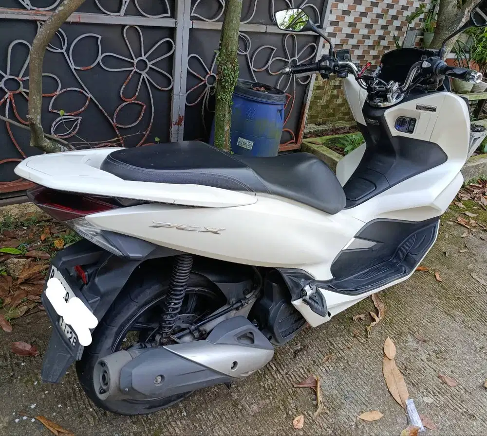 PCX 2018 putih Abs