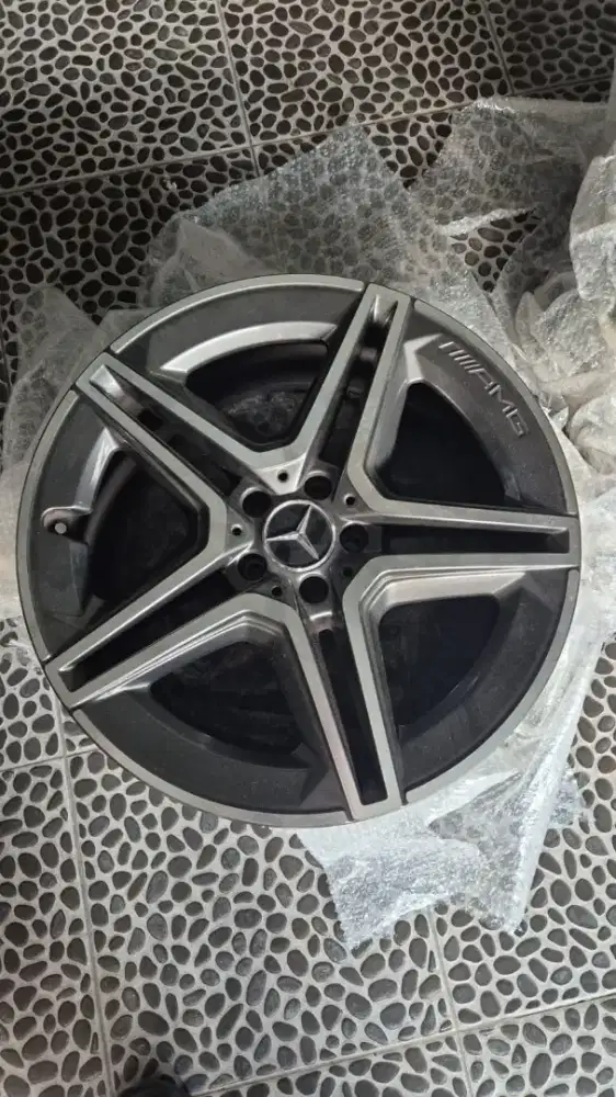 Jual velg AMG di bawah harga pasaran Ex pakai di GLE 400
