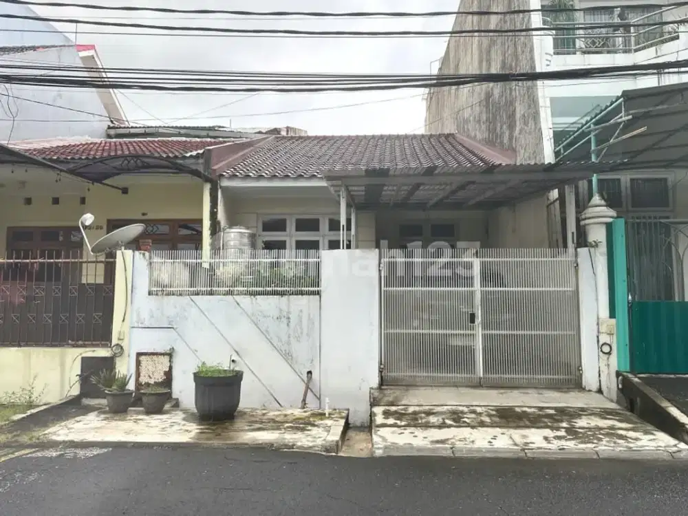 Rumah Puri Indah Luas 6x20 Hitung Tanah Jarang Ada