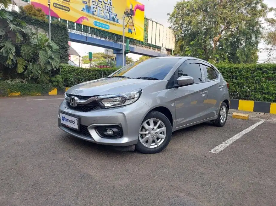 LOW DP Honda Brio Satya 1.2 E Bensin-AT 2022 RKQ