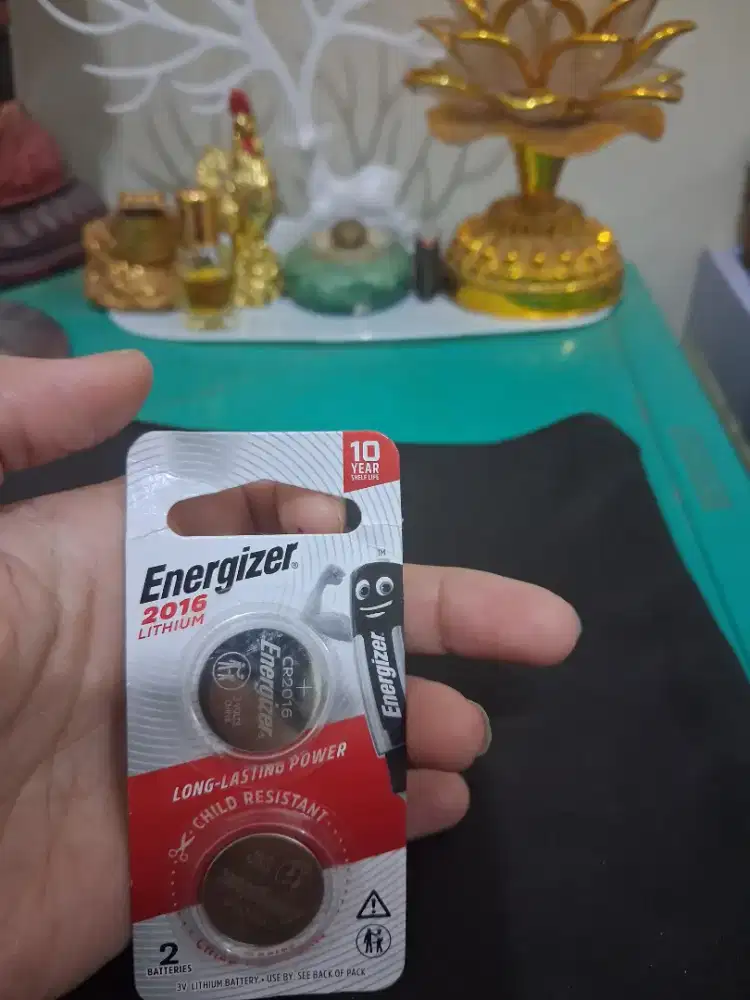 Baterai koin lithium
Energizer tipe CR2016
Barang terawat
Peemakaian
