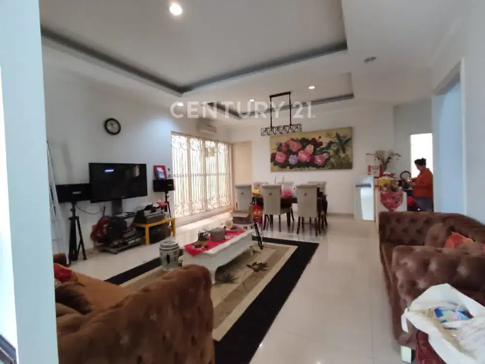 DIJUAL/ DISEWAKAN RUMAH PIK 1, JAKARTA UTARA
