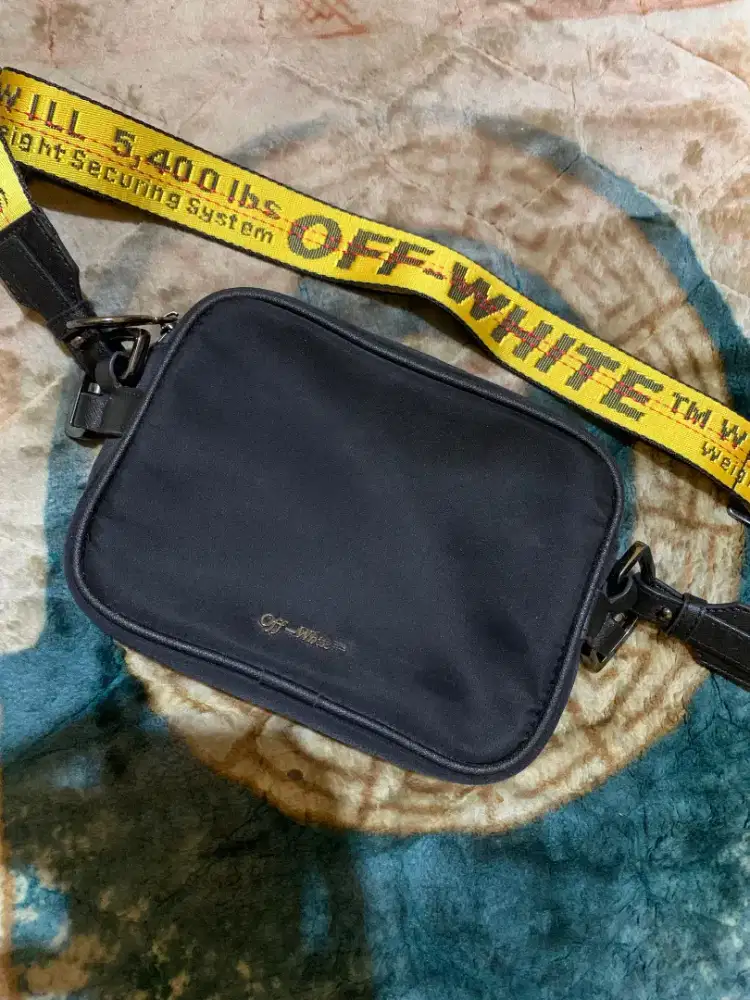 OFF WHITE Crossbody