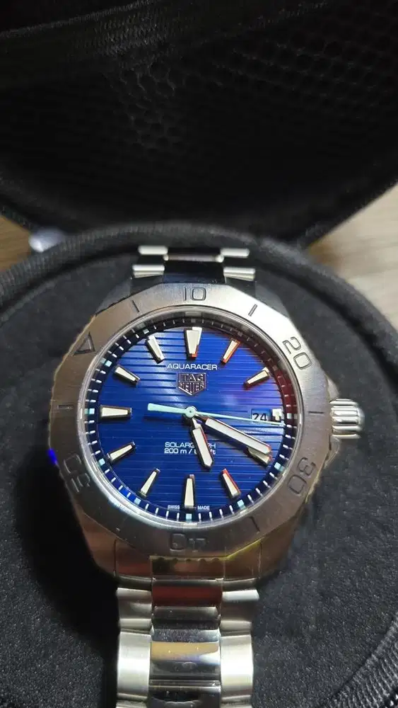 tag heuer aqua racer solar graph thn 2024