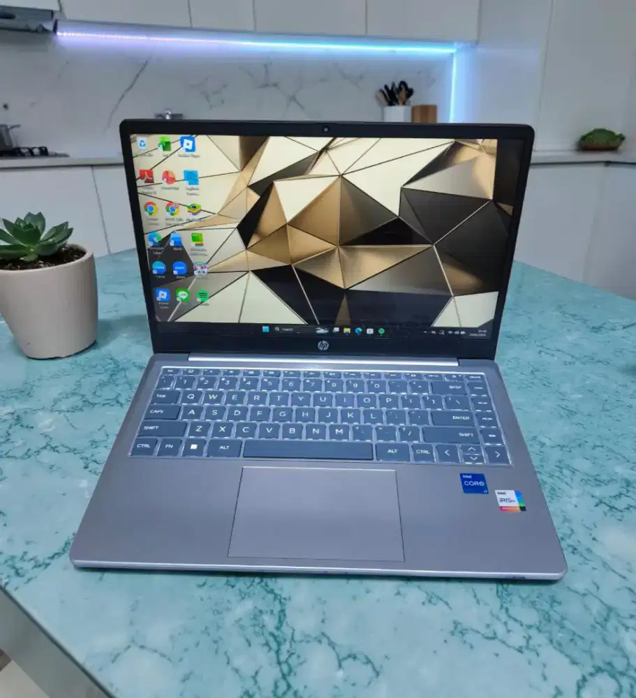[GEN 13] Laptop Slim Like New Garansi Resmi HP 14 Siap COD