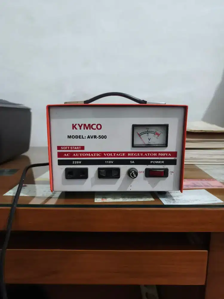 Stabilizer Kymco AVR 500VA