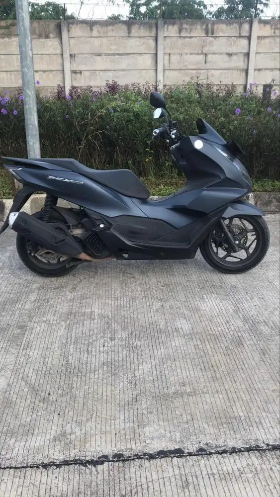 Jual Honda PCX biru matic