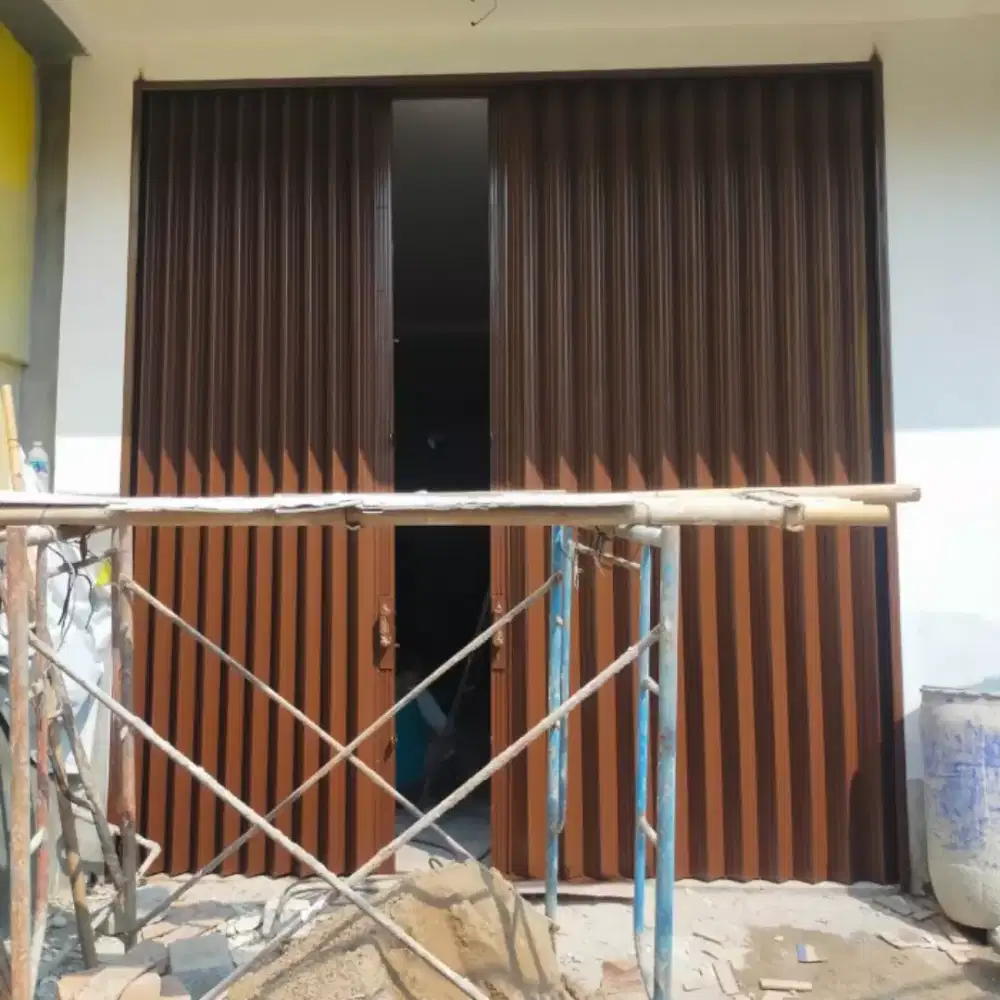 Roling door dan folding gate baja ringan almunium