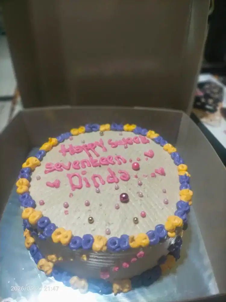 Berbagai macam kue Basah dan untuk senek slametan