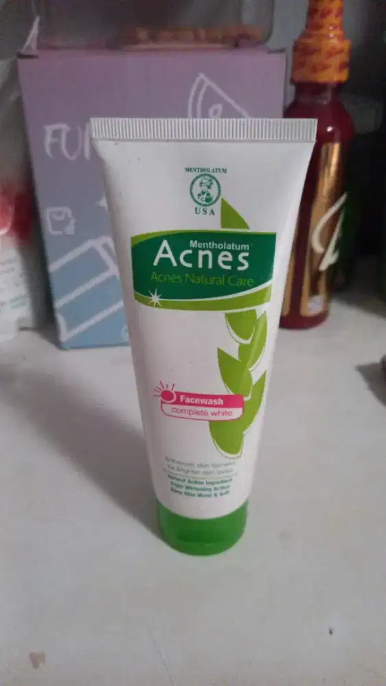 facial wash acne
