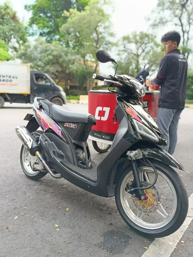 MIO 5TL 2006 standar