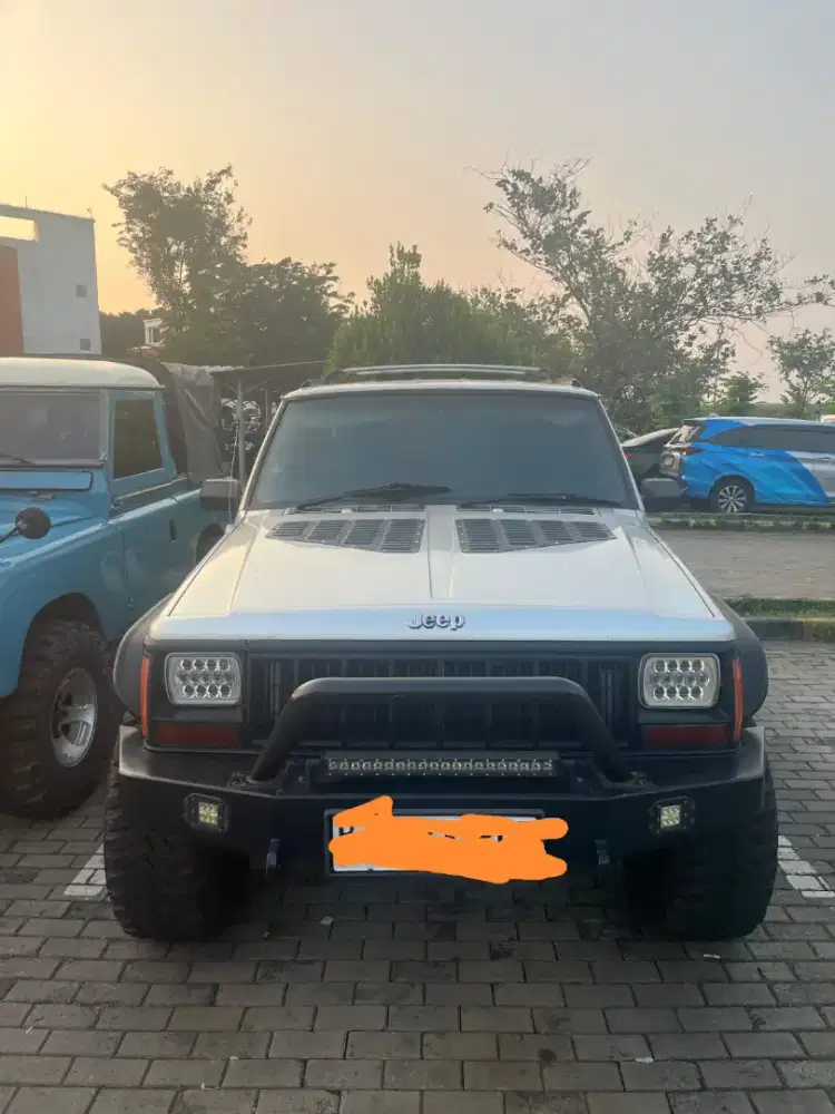 Jeep Cherokee JJ 4.0