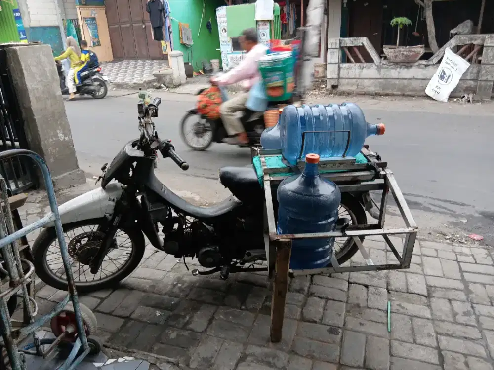 Borongan kirim air galon