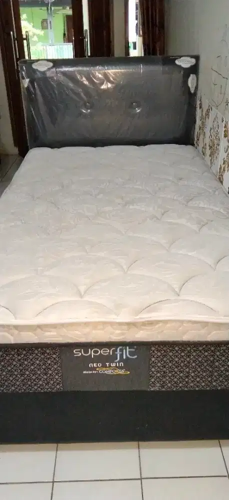 Dijual cepat Kasur spring bed merek Comforta