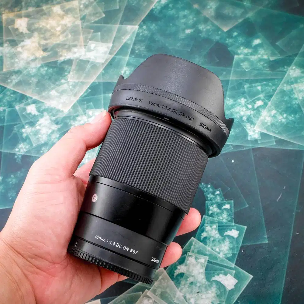 Sigma 16mm F1.4 DC DN for Sony. Used.Mulus