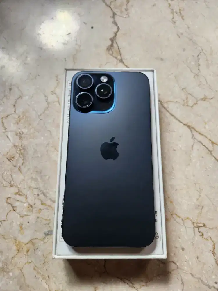 iPhone 15 Pro Max 256GB ex blibli