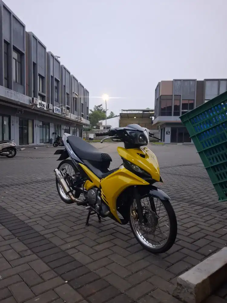 mx new surat surat lengkap motor sehat. no rembes