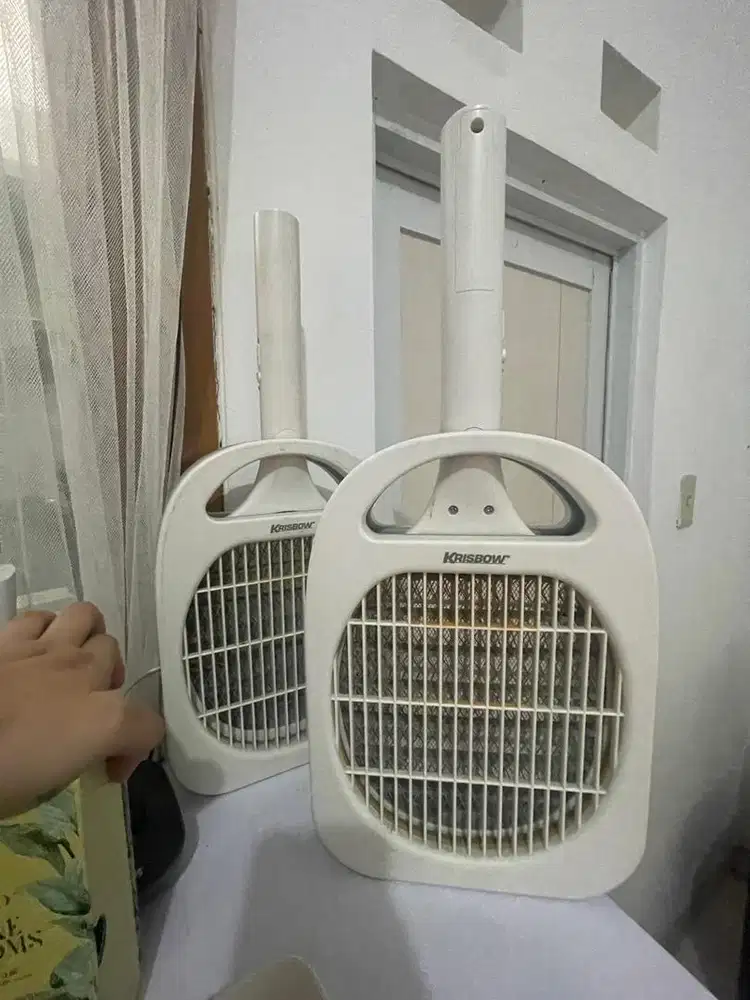Raket Nyamuk Krisbow