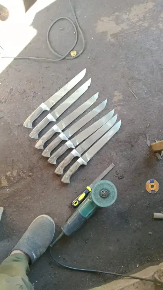 Pisau dapur sederhana