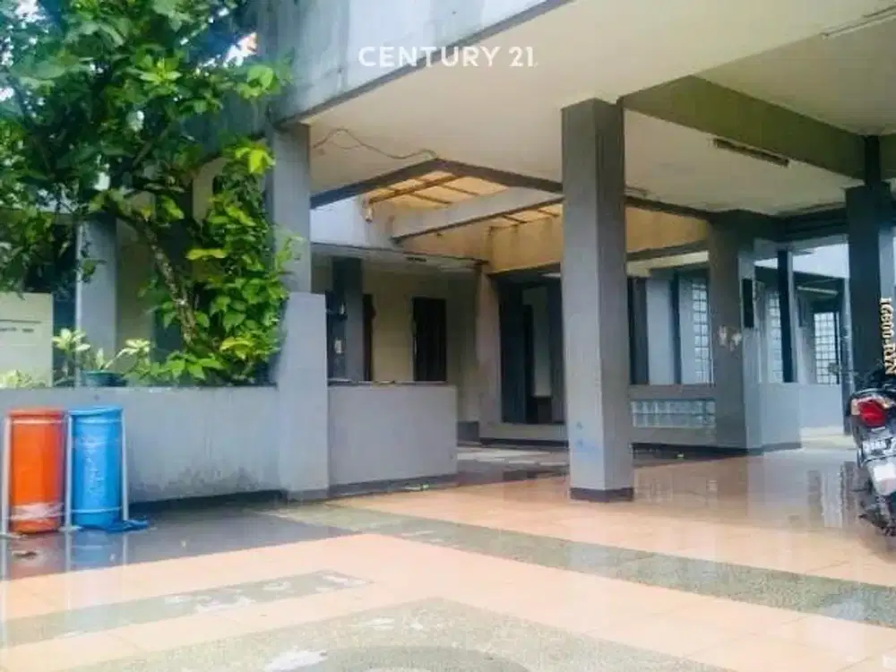 Dijual Rumah Luas Lokasi Strategis Di Jakarta Selatan