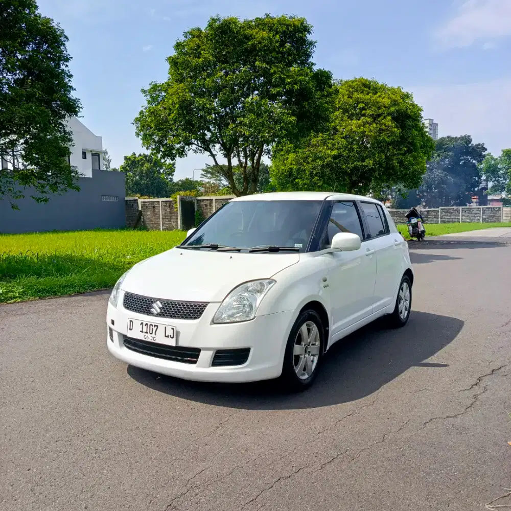 Swift matic 2011 white