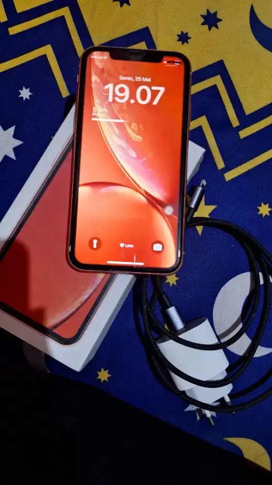 IPHONE XR CORAL 64GB