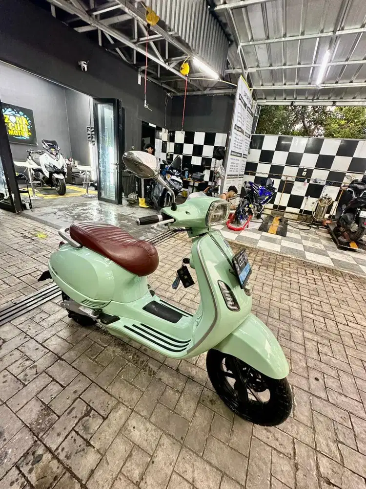 JUAL SMOOT ZUZU 60V MULUS BONUS CHARGER ORI LOW KM MIRIP VESPA MATIC