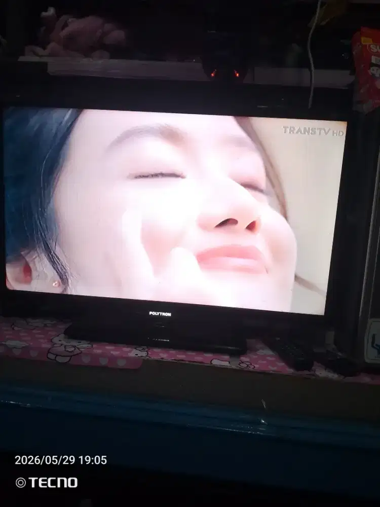 Di jual tv Polytron LED