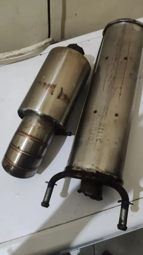 Resonator knalpot Starlet original dan knalpot