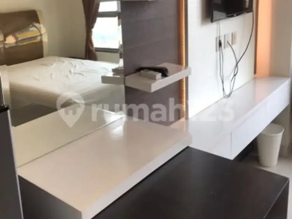 Sewa Apartemen Studio Springlake View Full Furnish Tower Fresia
