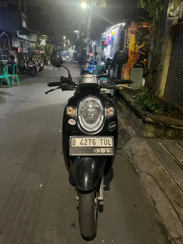 Honda Scoopy 2018