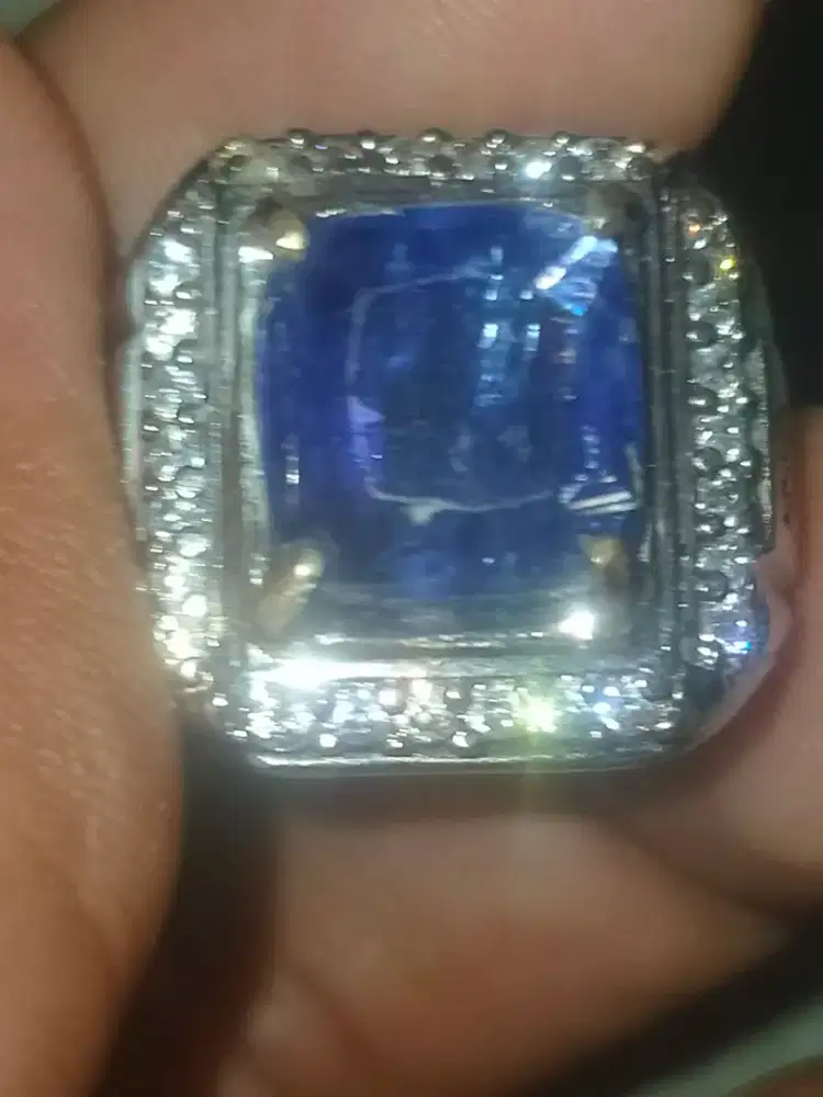 Di jual blue sapphire ceylon