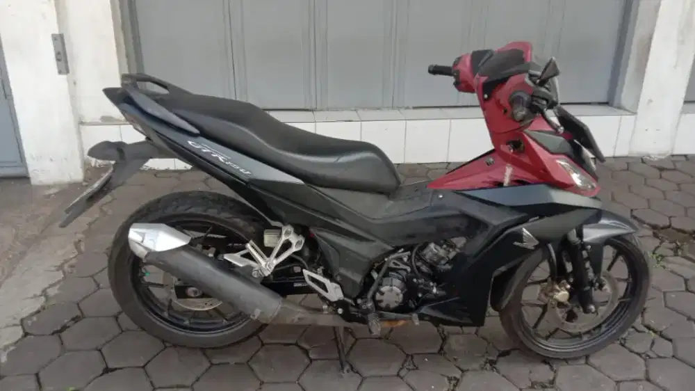 Honda GTR plat bandung
