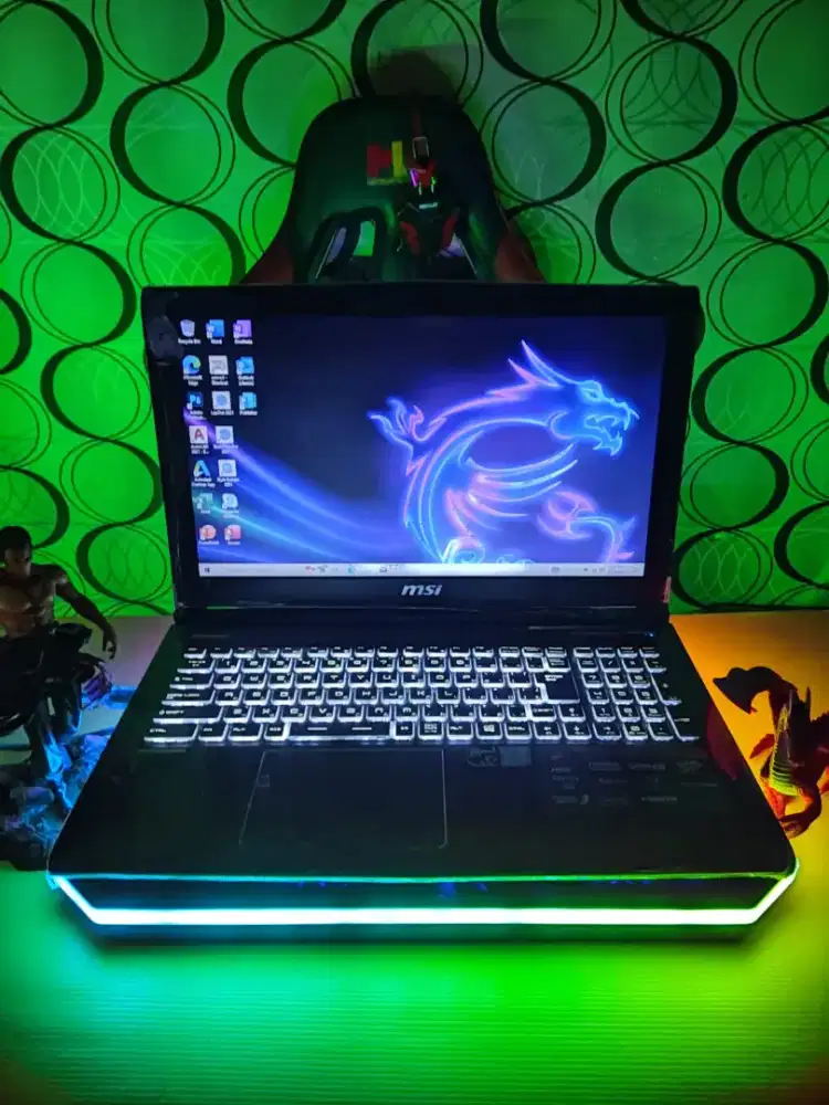 MSI APACHE PRO GE62  [RAM 8GB/ SSD / HDD DUAL VGA NVIDIA GTX]