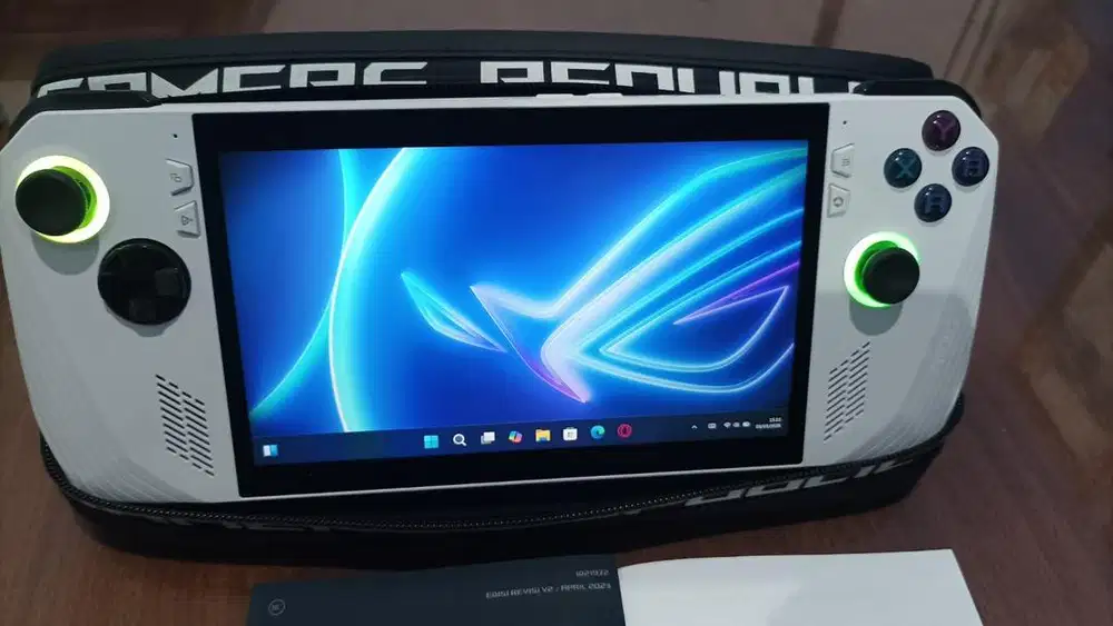 ASUS ROG Ally Z1 Extreme 512GB Fullset Mulus + Case Ori + PB Aukey 64W