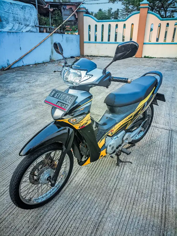 Honda Supra x 125 DD limited edition
