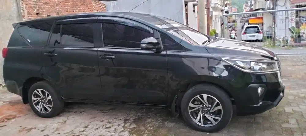 Toyota Kijang Innova 2023 Diesel