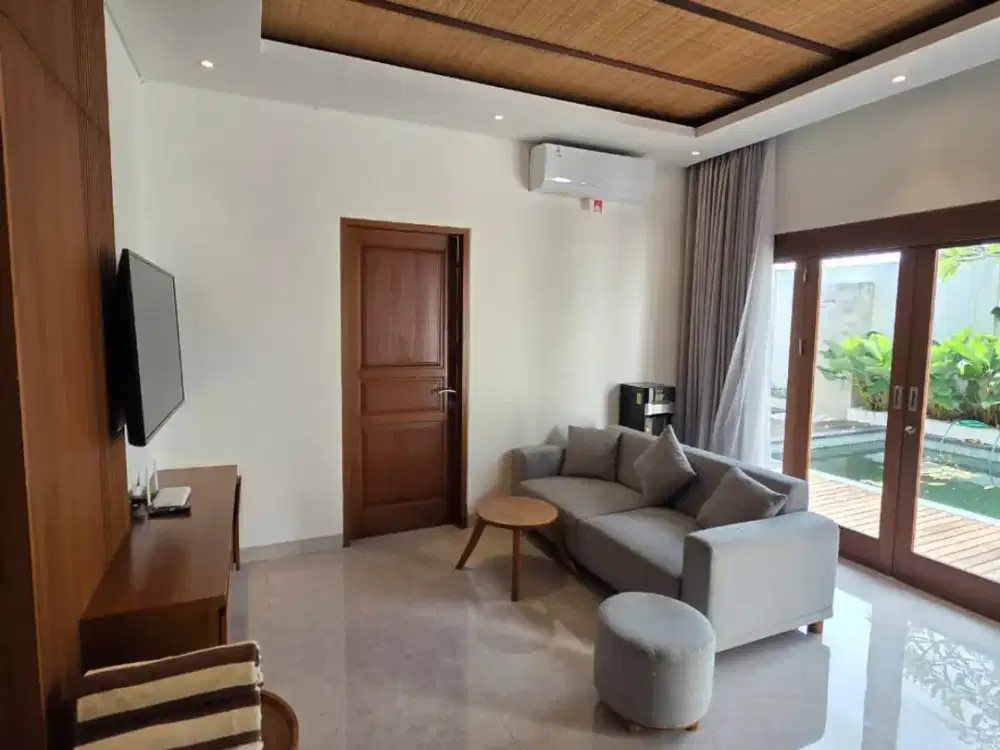 VILLA READY UNIT DI LINGKUNGAN MEWAH CLUSTER TERBAIK DI SEMINYAK BALI