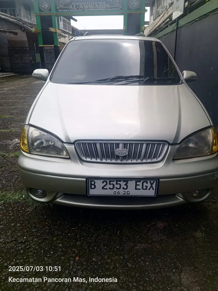 Kia Carnival 2001 Bensin
