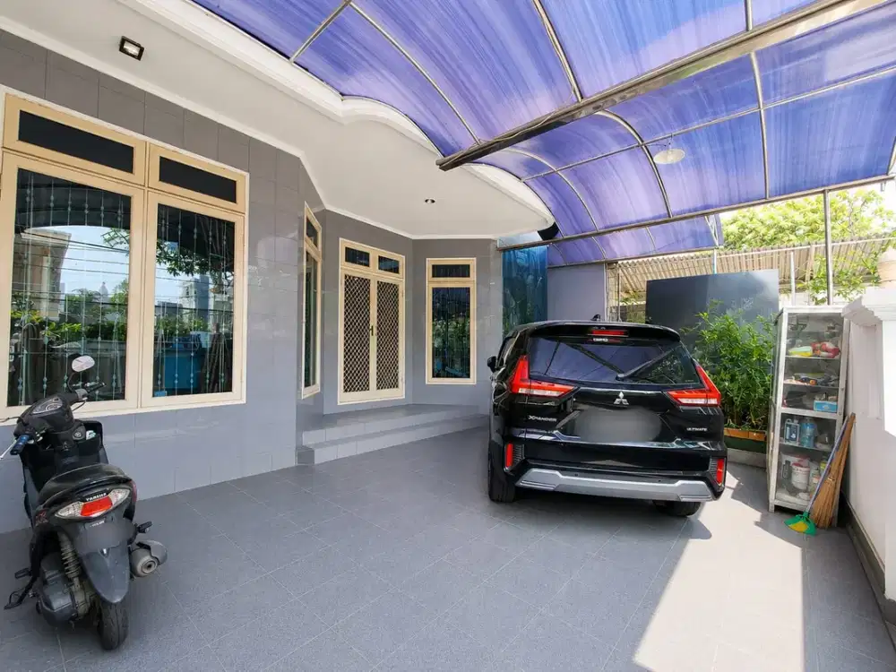 Dijual rumah 3 lantai di Sunter Indah, Jakarta Utara