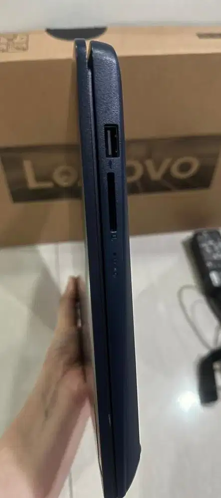 Lenovo laptop notebook